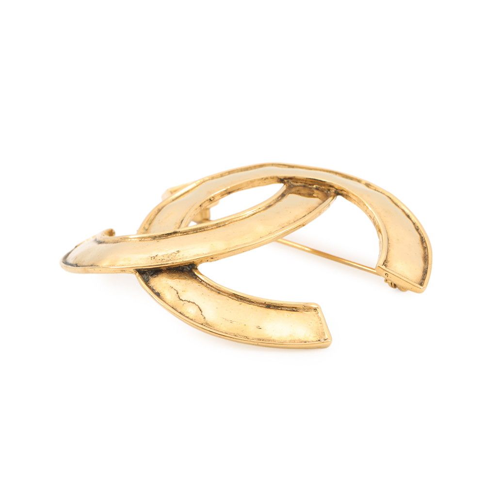 Chanel Brooch CC Logo — view 2