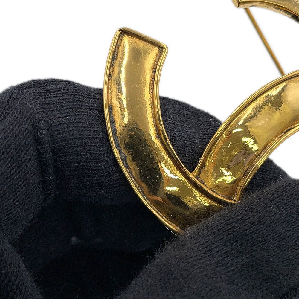Chanel Brooch CC Logo — view 6