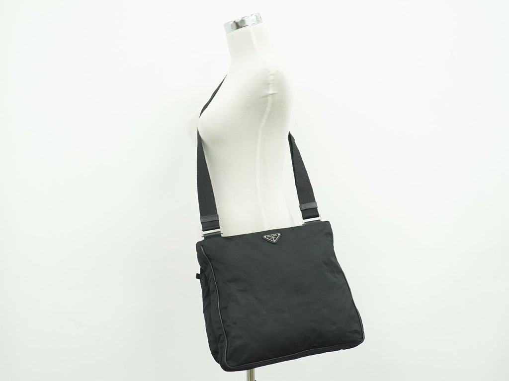 Prada Tessuto Shoulder Bag Pochette Nylon Black — view 6
