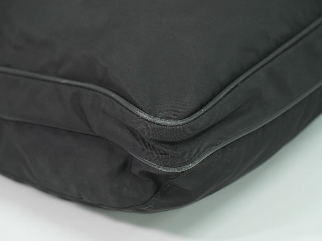 Prada Tessuto Shoulder Bag Pochette Nylon Black — view 7