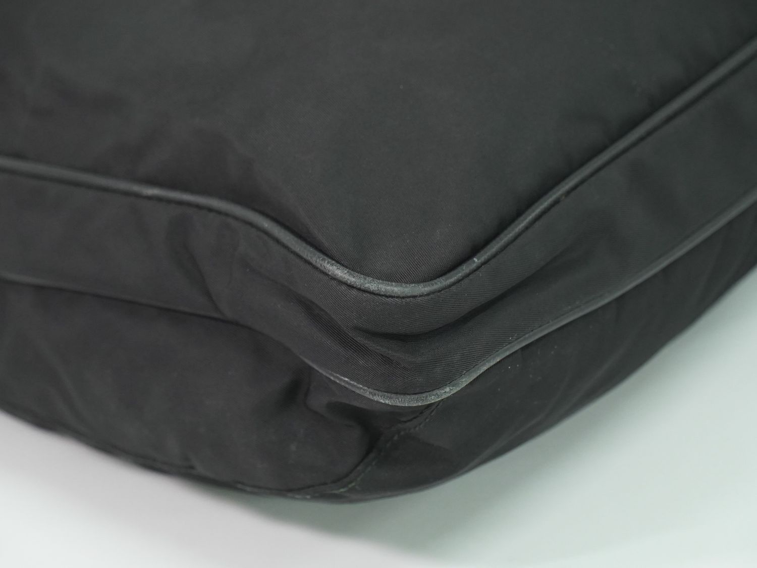Prada Tessuto Shoulder Bag Pochette Nylon Black — view 7