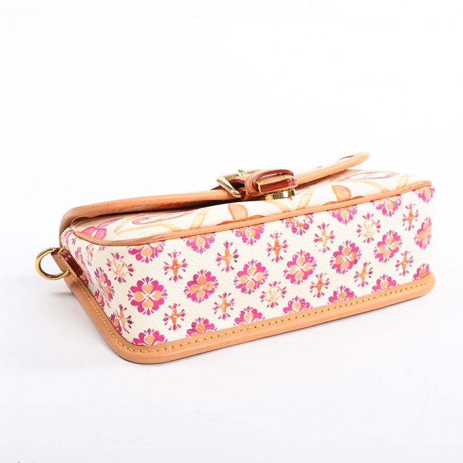 Louis Vuitton Shoulder Bag Nanodiane — view 5