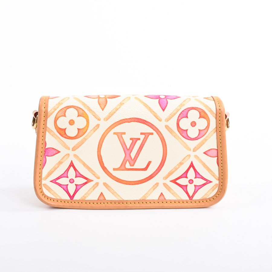 Louis Vuitton Shoulder Bag Nanodiane — view 3