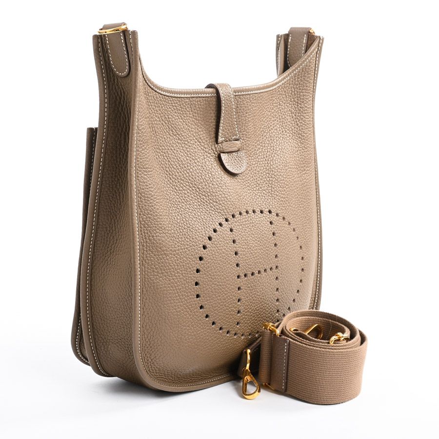 Hermes Shoulder Bag Evelyne — view 2