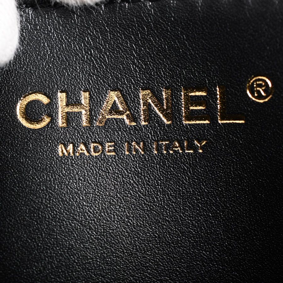 Chanel Shoulder Bag Chain — view 7