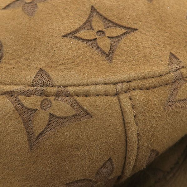 Louis Vuitton Chapeau Shearling Hat — view 5