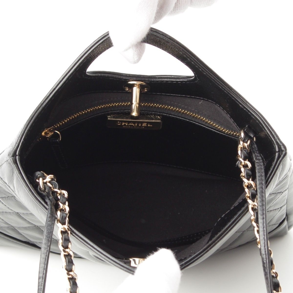 Chanel 31 Trantean Mini Shiny Calf Shopping 2-Way Shoulder Handbag Black — view 6