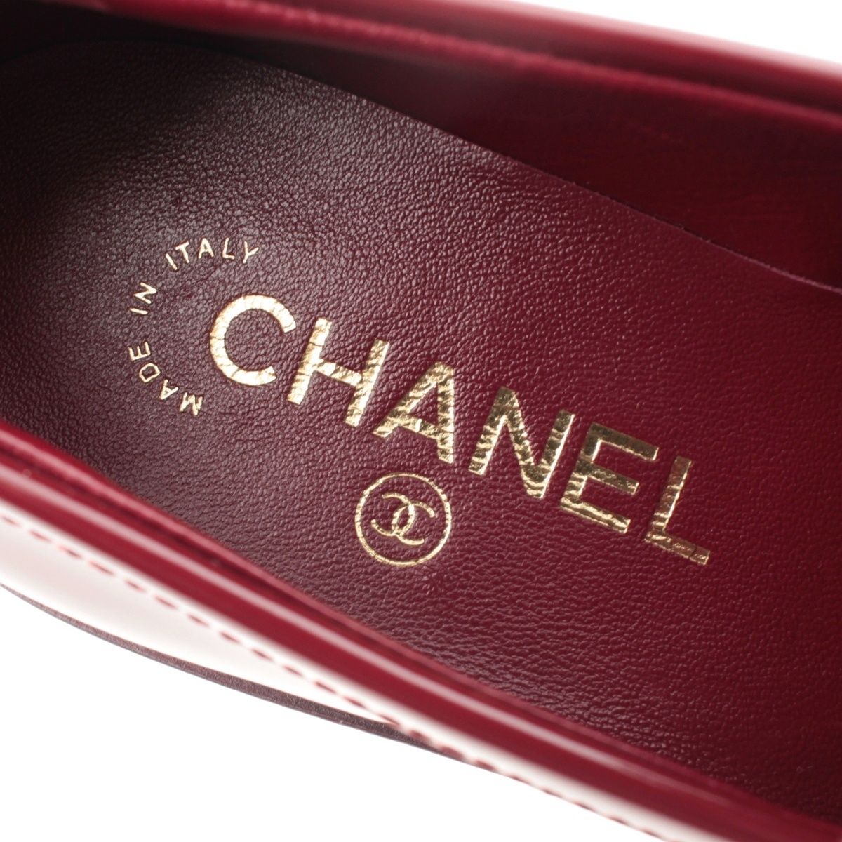 Chanel 24k Shiny Calfskin CC Logo Heart Platform Loafers Shoes Red 35.5 — view 7