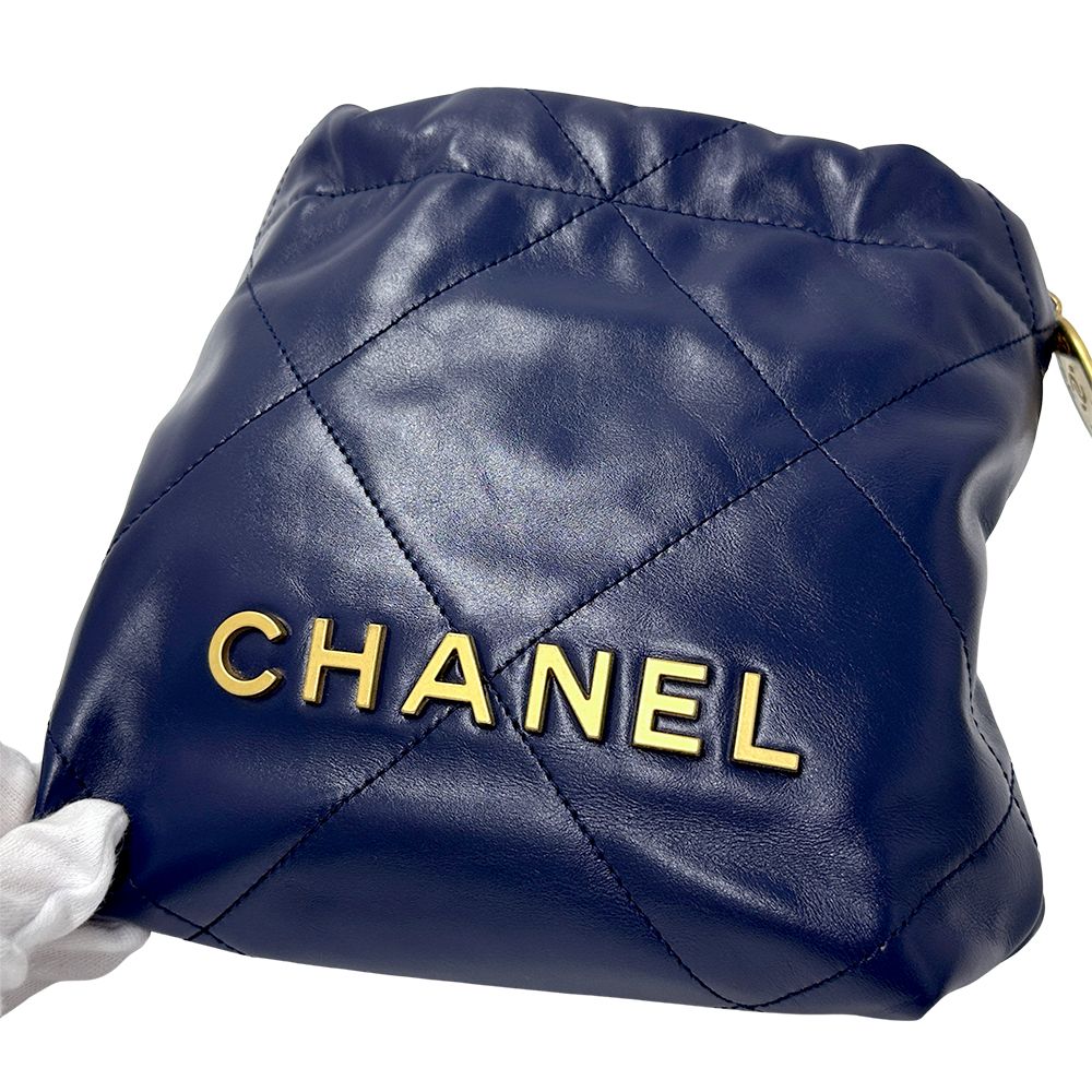 Chanel 2-Way Shoulder Bag 22 Leather Navy Gold Chain — view 9