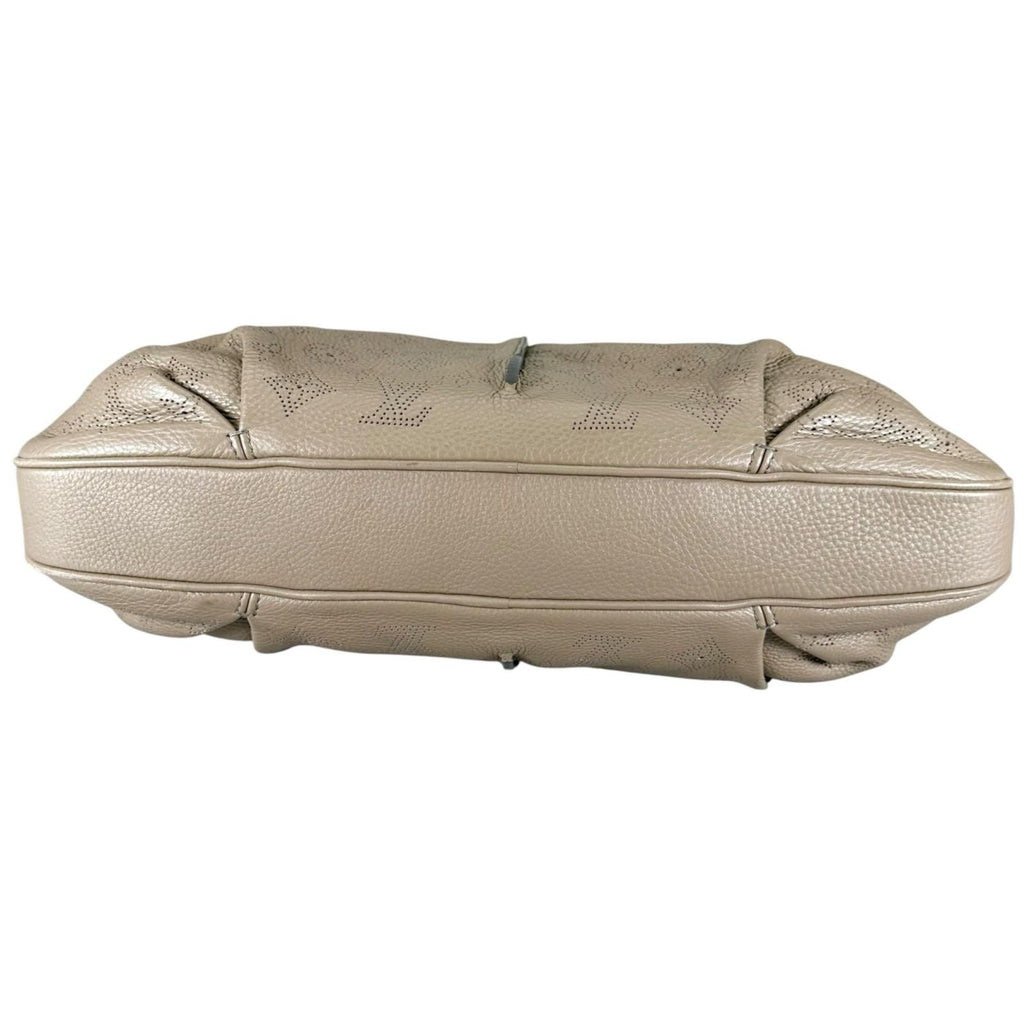 Louis Vuitton Selene MM Mahina Shoulder Bag Leather Taupe 2-Way — view 4