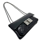 Chanel 2.55 Quilted Shoulder Bag Lambskin Black Silver Turnlock Flap — view 4