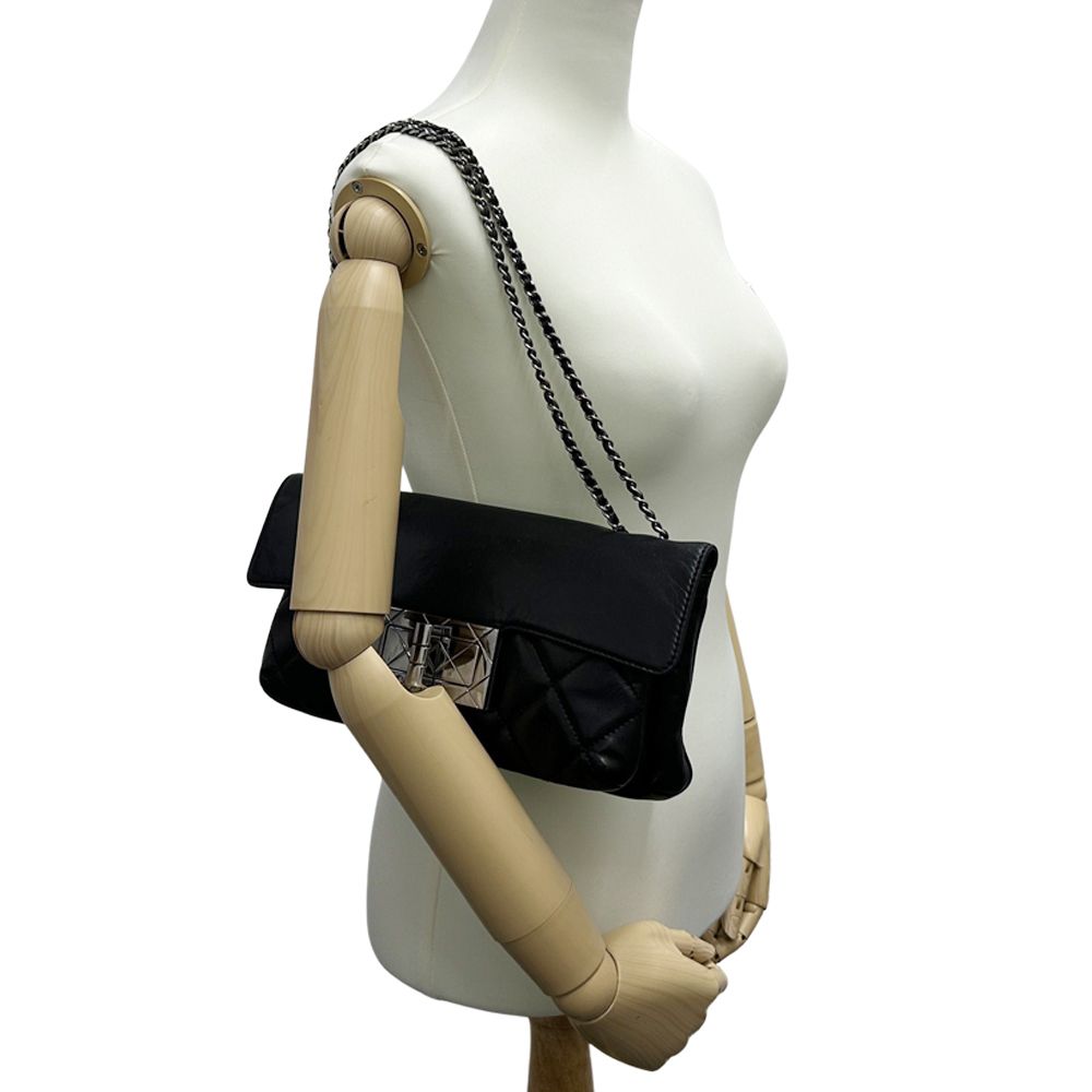 Chanel 2.55 Quilted Shoulder Bag Lambskin Black Silver Turnlock Flap — view 8