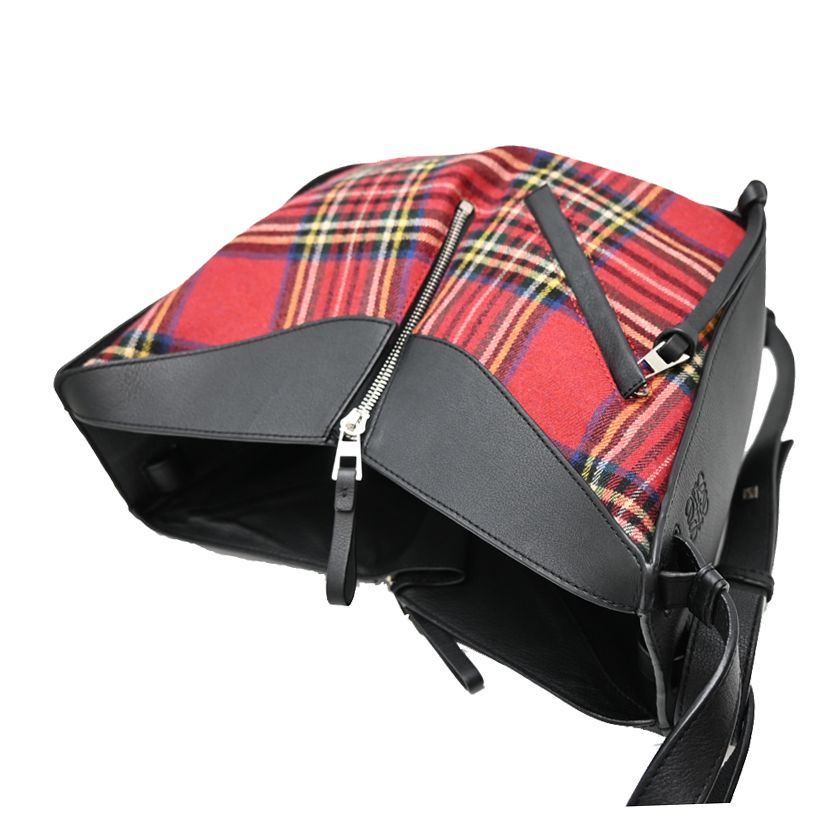 Loewe Shoulder Bag Black — view 4