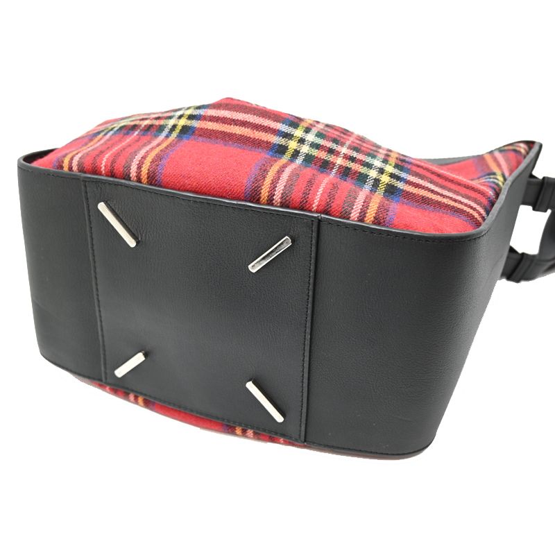 Loewe Shoulder Bag Black — view 3