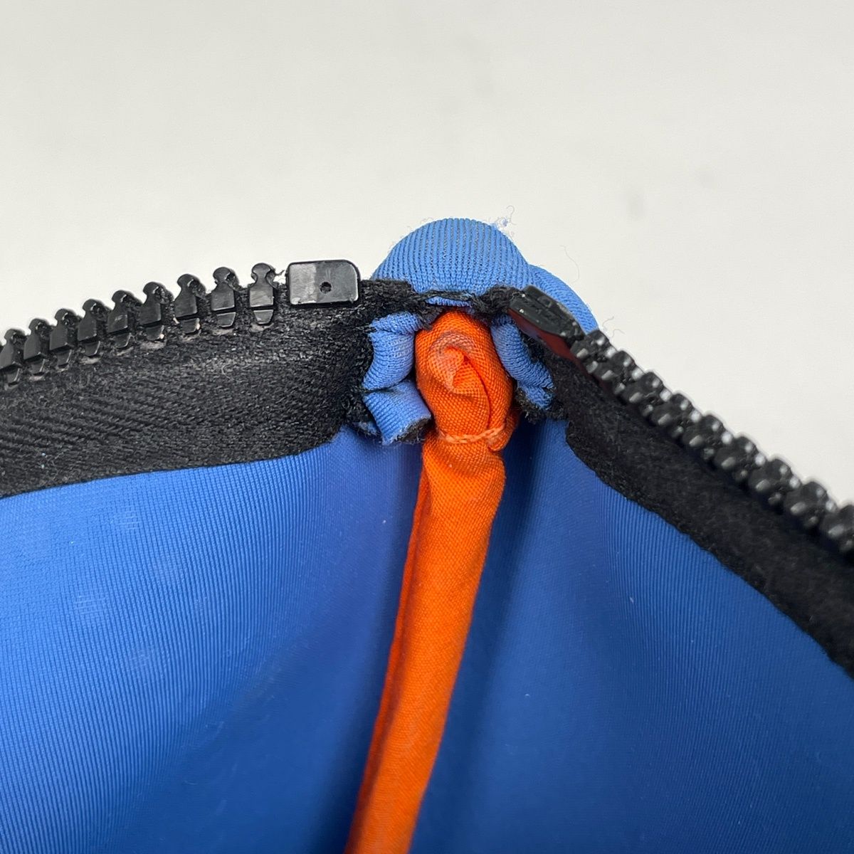 Hermes Neobain Kanoe PM Polyamide Makeup Pouch Blue — view 7