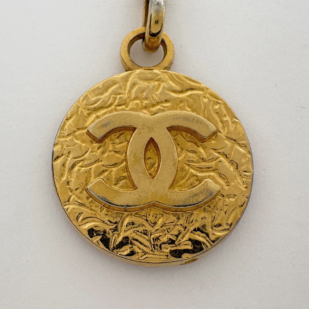 Chanel CC Logo Chain Belt Gold Plated — view 2
