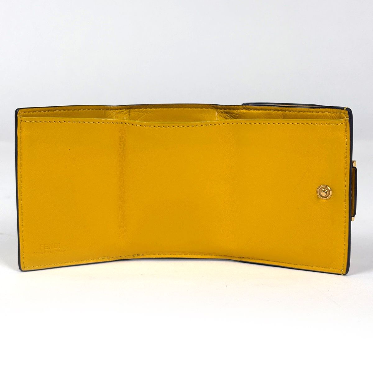 Fendi Baguette Micro Trifold Wallet Leather Yellow — view 6