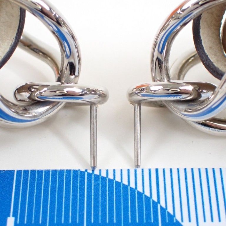 Hermes Earrings Villevolt Chai Nata SS Voswift Silver — view 3