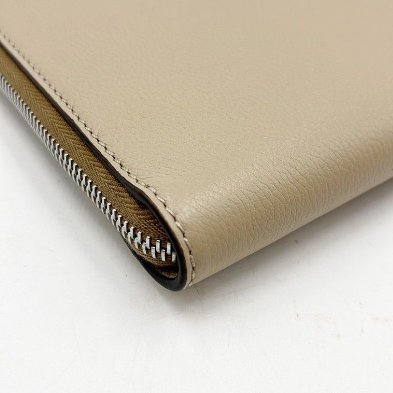 Fendi Clutch Beige Leather Silver — view 4