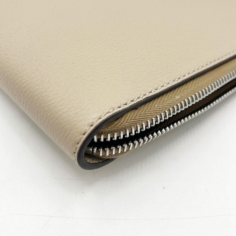 Fendi Clutch Beige Leather Silver — view 5