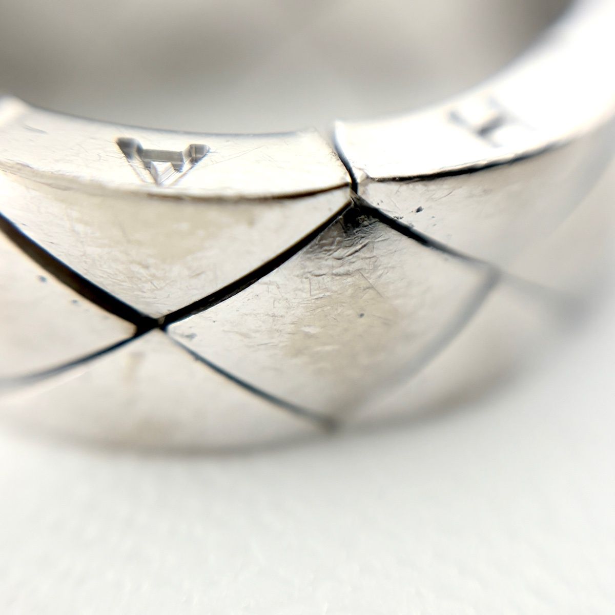 Chanel Quilted Ring Ation on the metal. — view 6