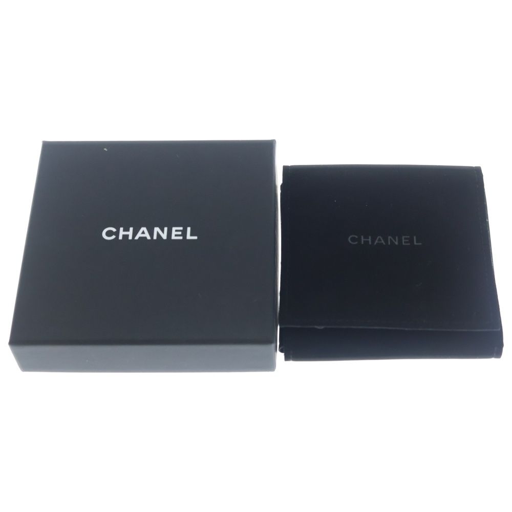 Chanel CC Logo Rhinestone Costume Pearl Gold Pink Bracelet — view 6