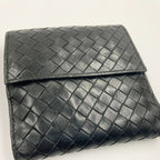 Bottega Veneta Intrecciato Bifold Wallet Black — view 3