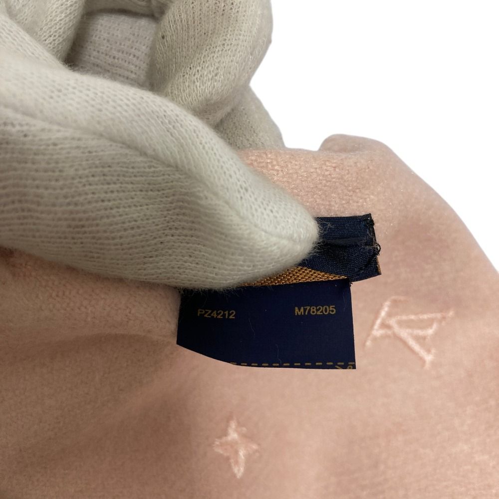 Louis Vuitton LV Stella Scarf Pink — view 8