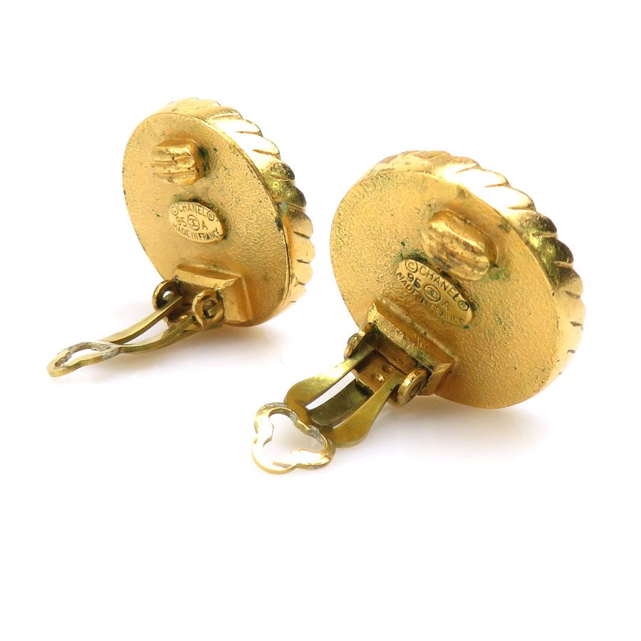 Chanel Earrings Gold — view 3