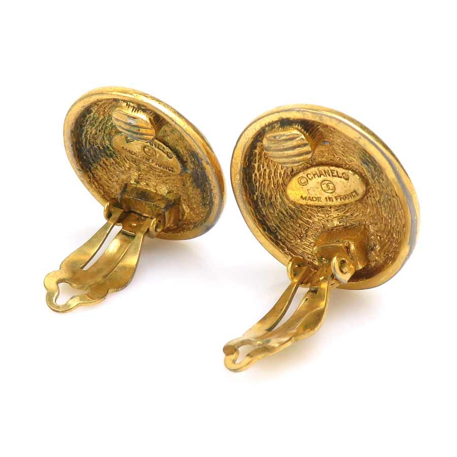 Chanel Earrings Gold — view 3