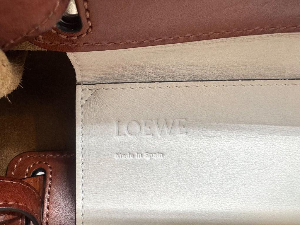 Loewe Shoulder Bag Lazo Bucket Leather White Brown — view 9