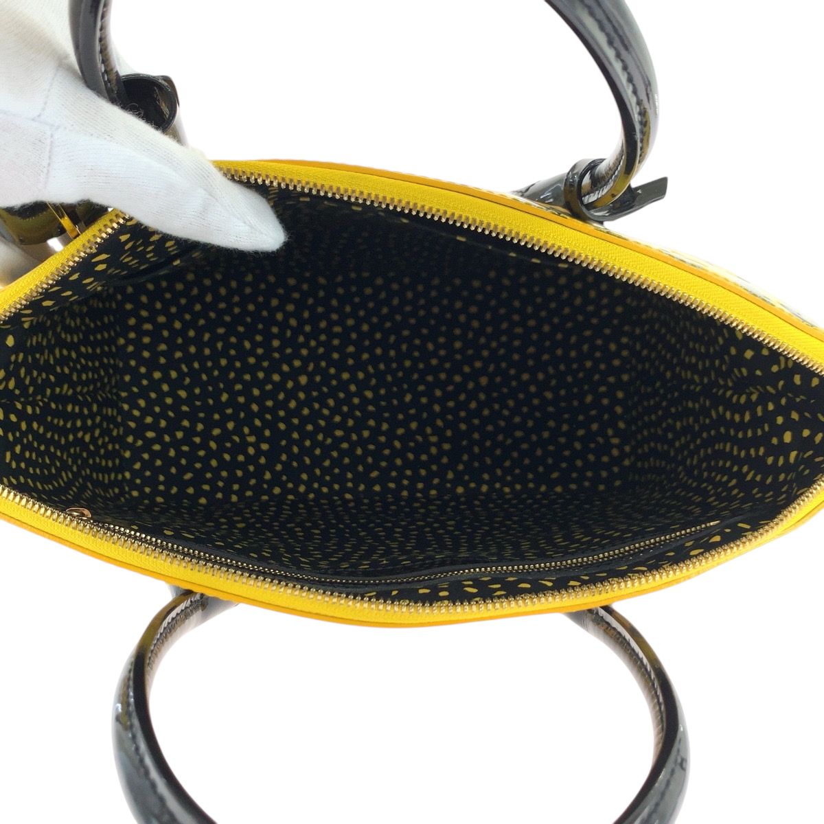 Louis Vuitton Lockit MM Jaune Yellow Black Patent Leather Handbag — view 9