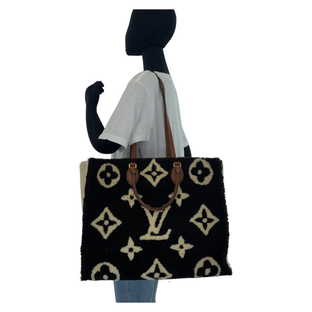 Louis Vuitton Monogram Teddy On The Go GM Black White Shoulder Bag Tote 2-Way — view 6