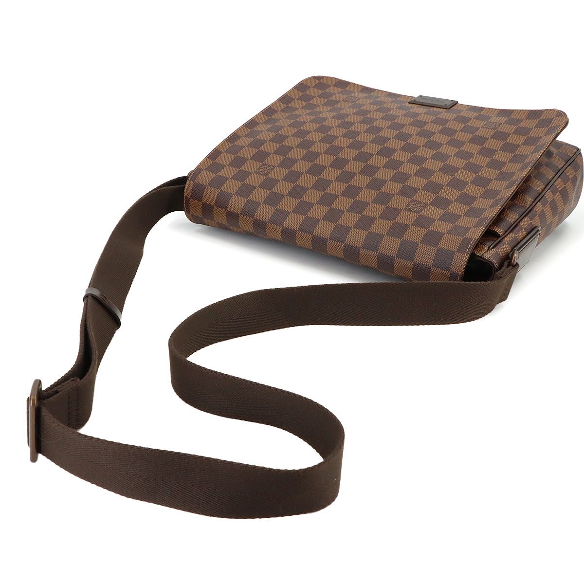 Louis Vuitton Damier District MM Shoulder Bag Ebene — view 5