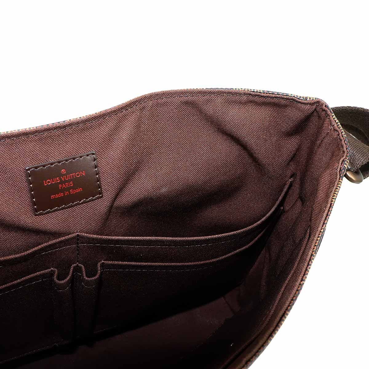 Louis Vuitton Damier District MM Shoulder Bag Ebene — view 7