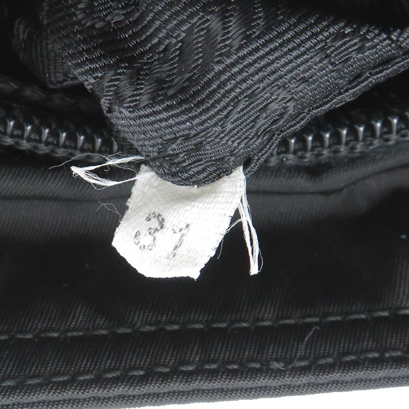 Prada Tote Black — view 8