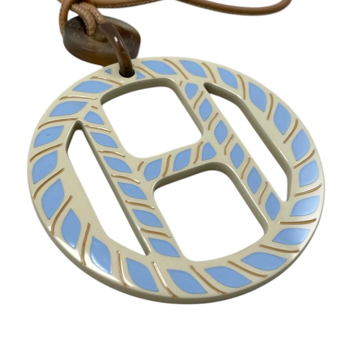 Hermes Necklace Buffalo Horn Pendant Equipe Blue Beige Brown — view 3