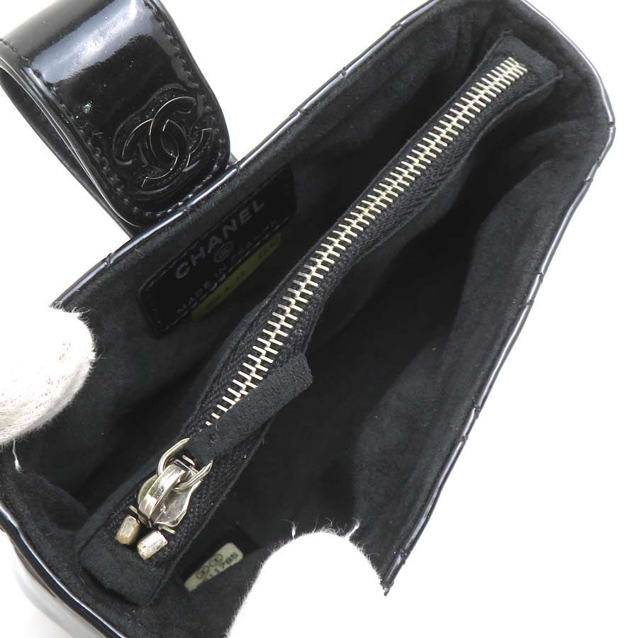 Chanel Pouch Black — view 5