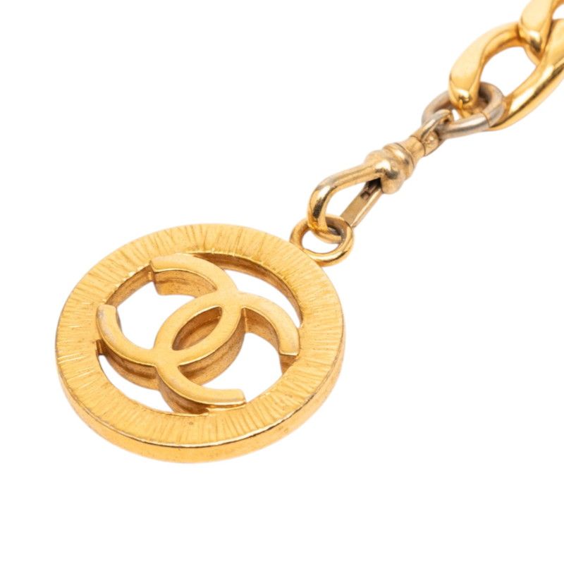 Chanel CC Logo Vintage 6 Chain Belt Gold Plated — view 2