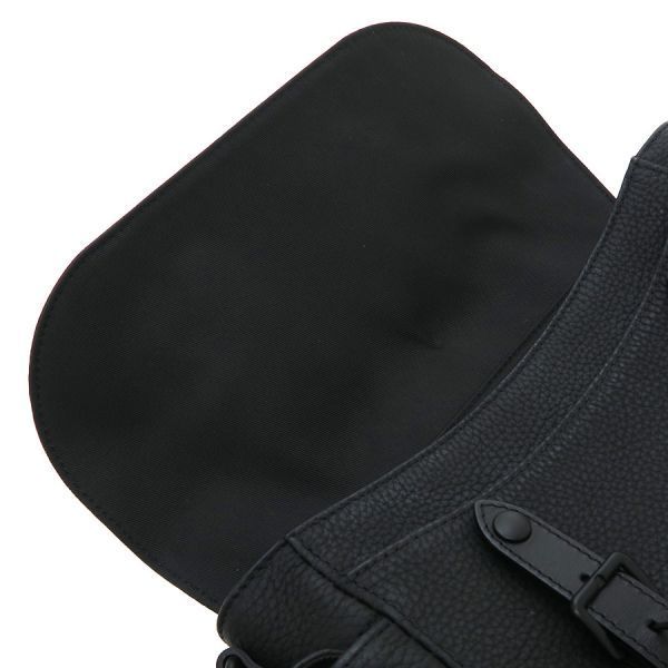 Louis Vuitton Christopher Messenger — view 6
