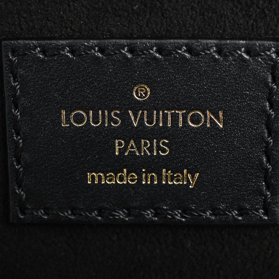Louis Vuitton Shoulder Bag Vanity PM — view 6
