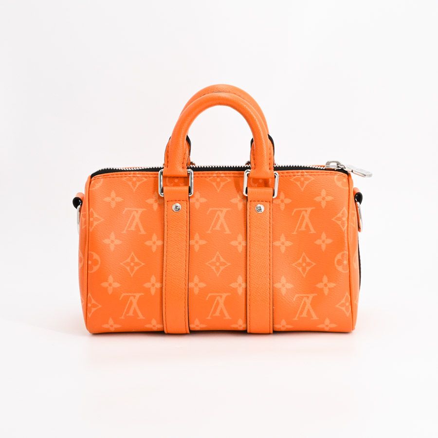 Louis Vuitton Boston Bag Keepall Bandouliere 25 — view 3