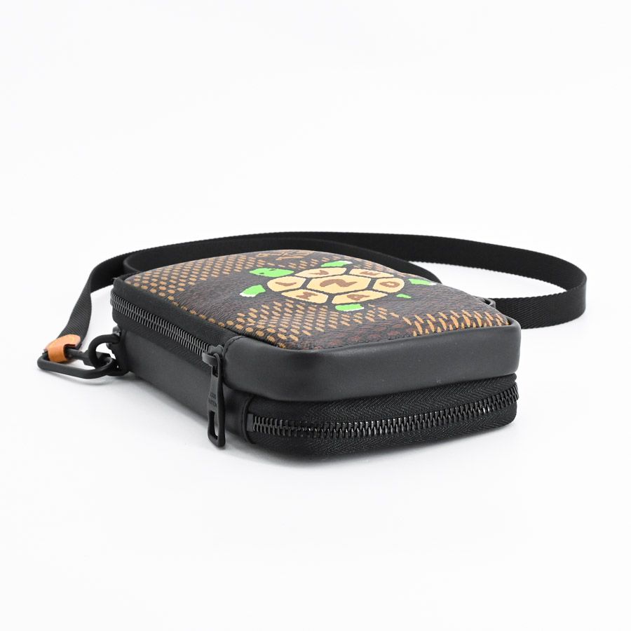 Louis Vuitton Shoulder Bag Double Phone Pouch — view 6