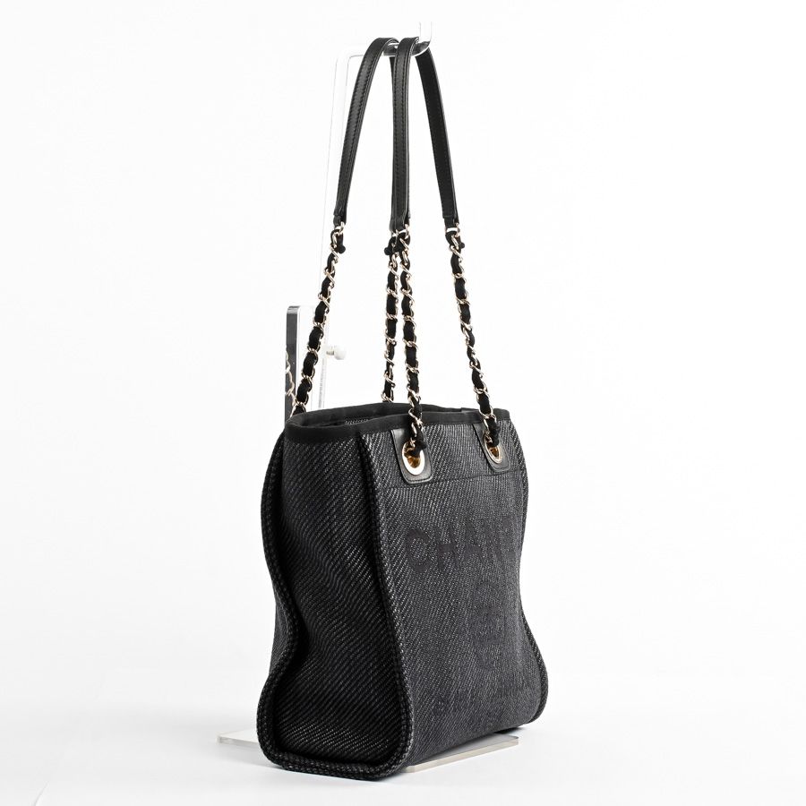 Chanel Shoulder Bag Deauville Shopping — view 2