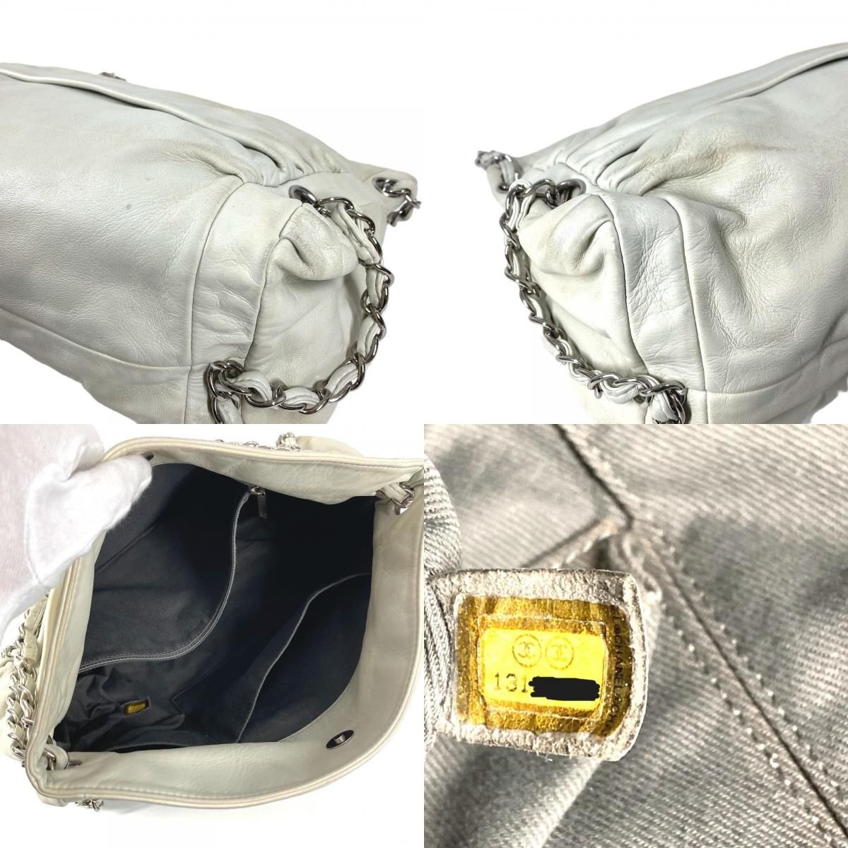 Chanel Shoulder Bag CC Logo Charm Leather White — view 8