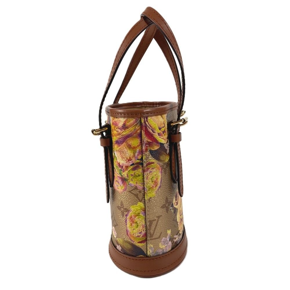 Louis Vuitton Shoulder Bag Nano Bucket Leather Gold — view 3