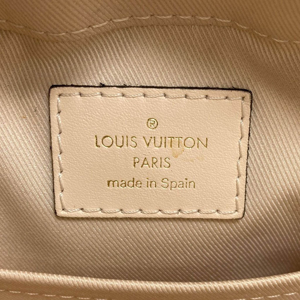 Louis Vuitton Saintonge Shoulder Bag Monogram Canvas — view 6