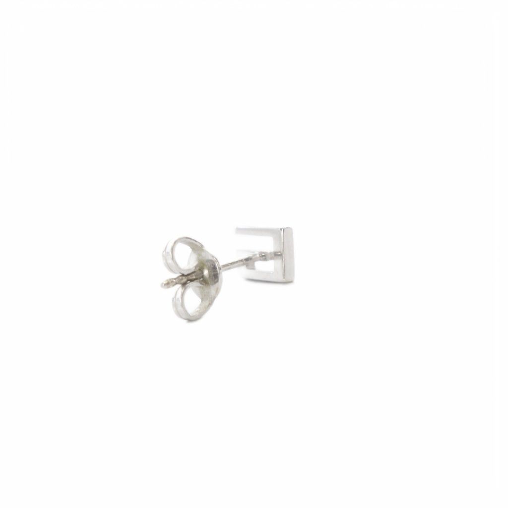 Gucci Motif One Earrings 750 White Gold — view 4