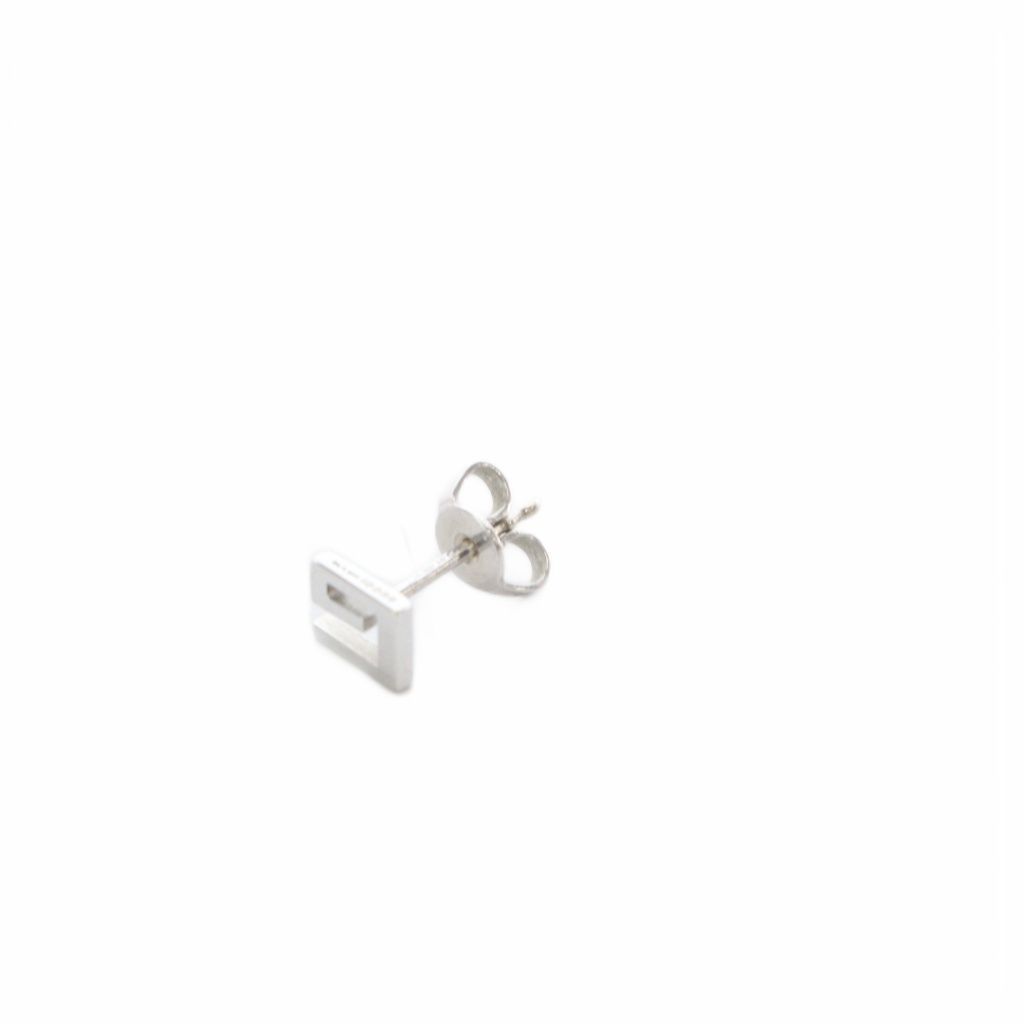 Gucci Motif One Earrings 750 White Gold — view 2