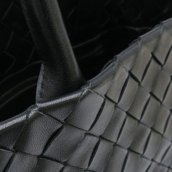 Bottega Veneta Intrecciato Tote — view 7